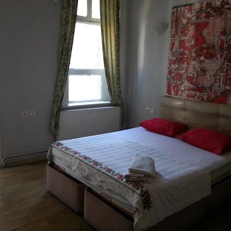 Laguna Otel Pansiyon İzmir Luaran gambar